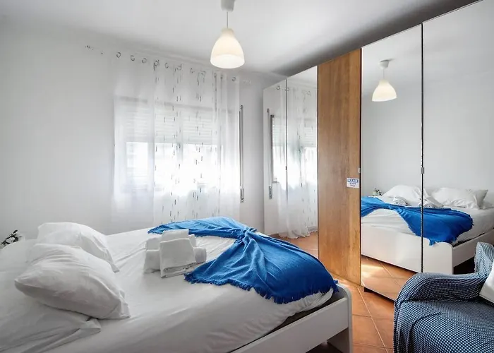 Manny's Place - By The Sea Appartement *